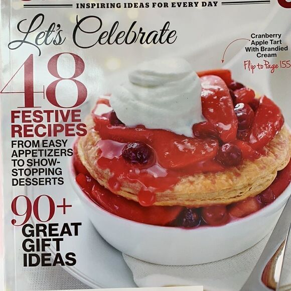 🟡Two Canadian Living  magazines - Picture 8 of 8